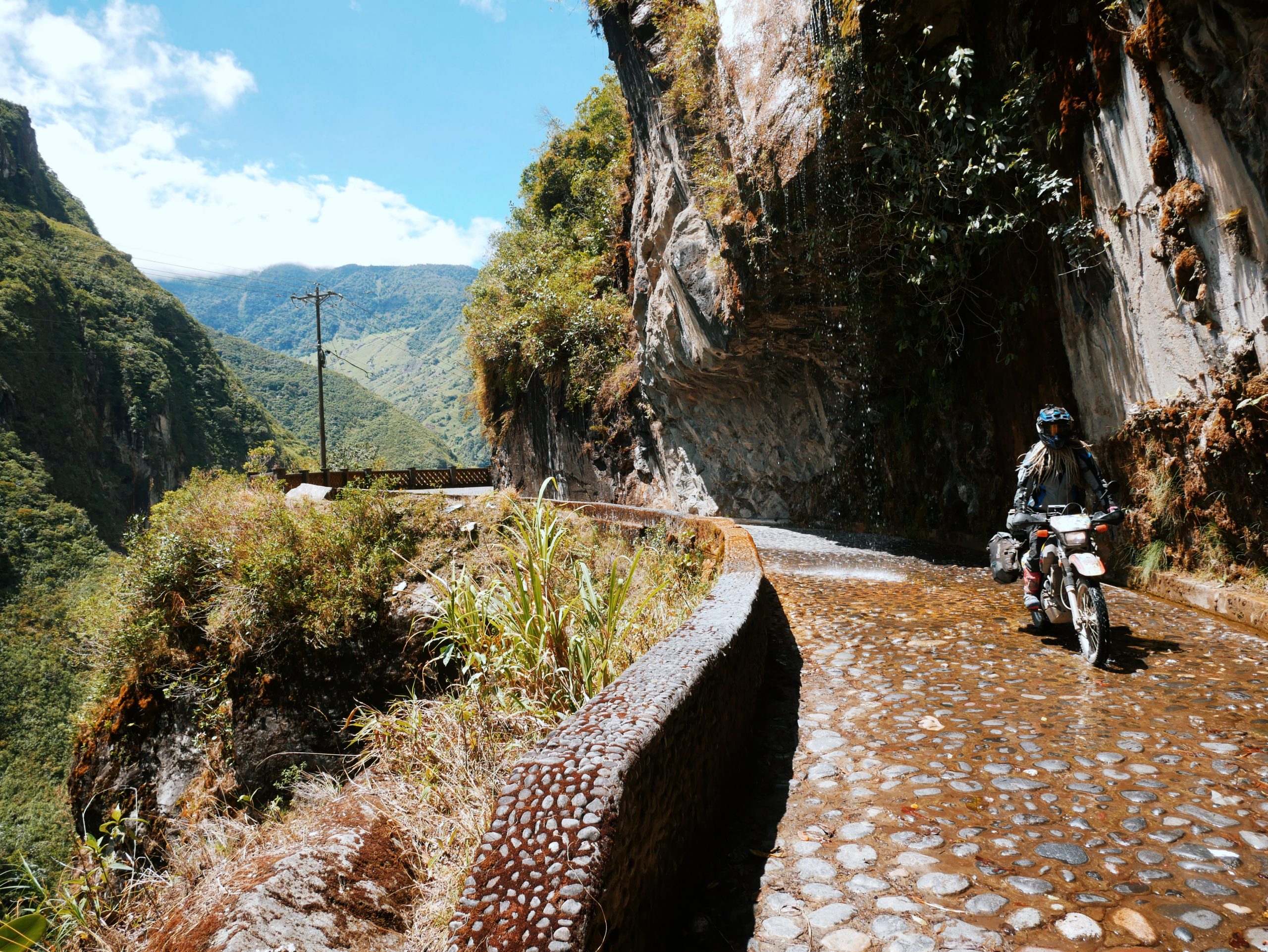 Ecuador motorcycle travel